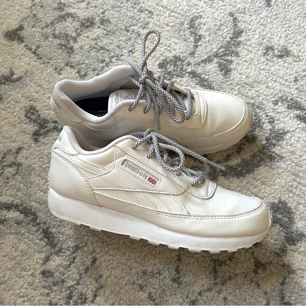 Reebok Classics - image 3